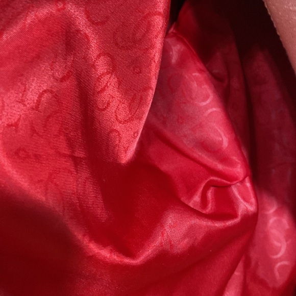 Beautiful Guess winter jacket rad used in good condition. - Picture 6 of 8